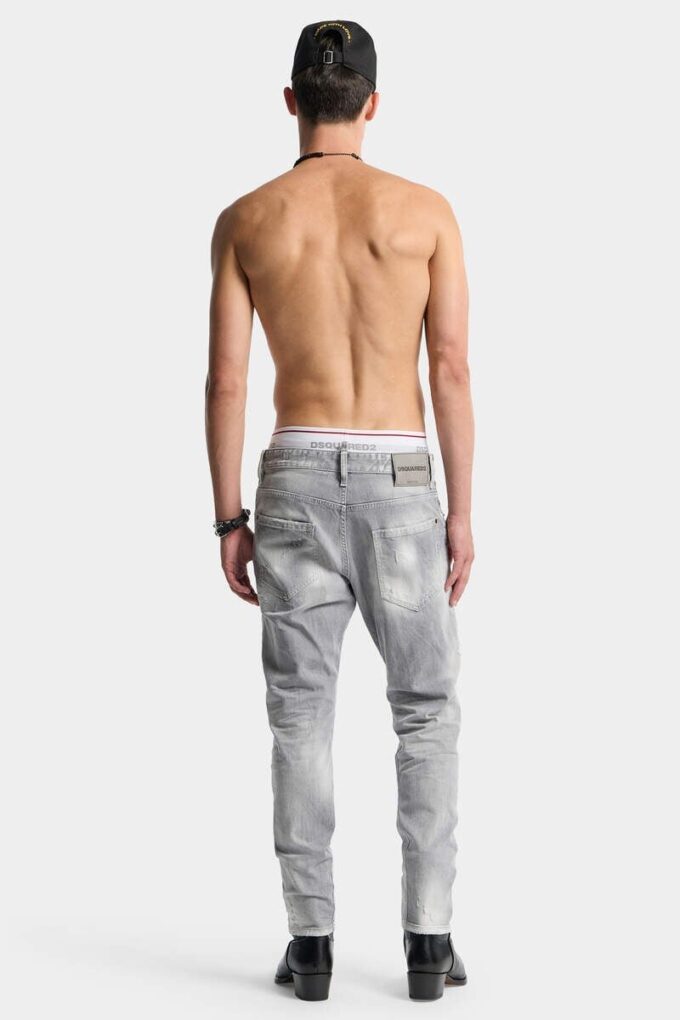 Børstede gråvaskede Slim Twist-Jeans