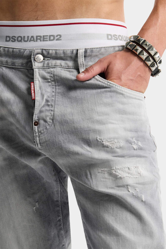 Børstede gråvaskede Slim Twist-Jeans