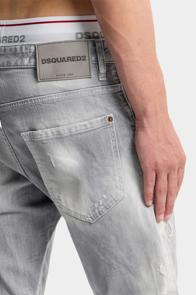 Børstede gråvaskede Slim Twist-Jeans