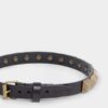 Choker med nitter over hele