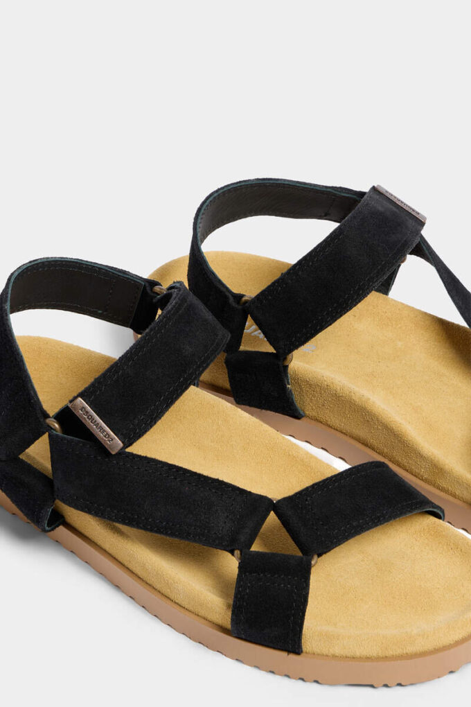 D2 Cargo flate sandaler