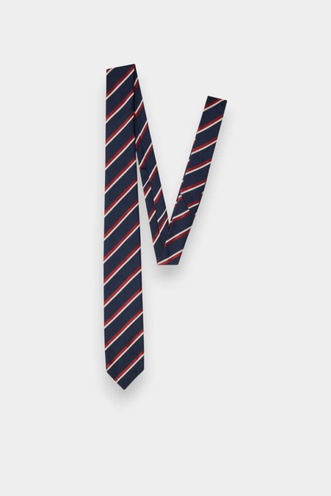 D2 Stripet klassisk slips