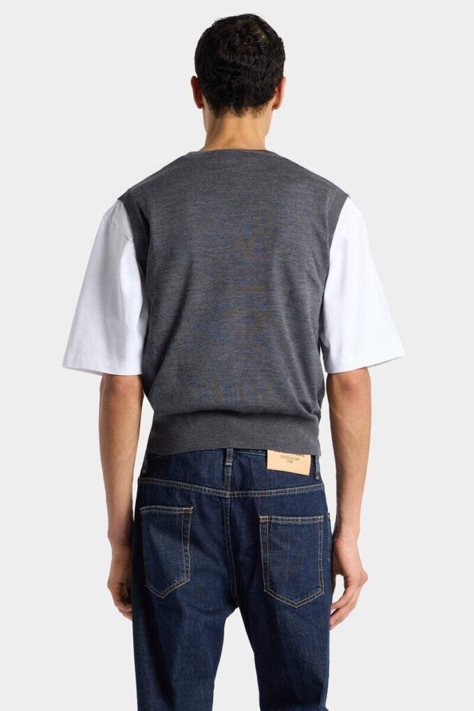 D2 ullvest