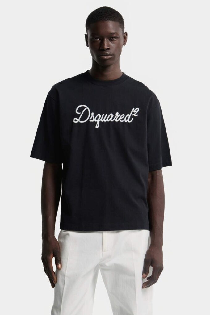 Dsquared2 brodert T-skjorte med løs passform Dsquared2 brodert T-skjorte med løs passform
