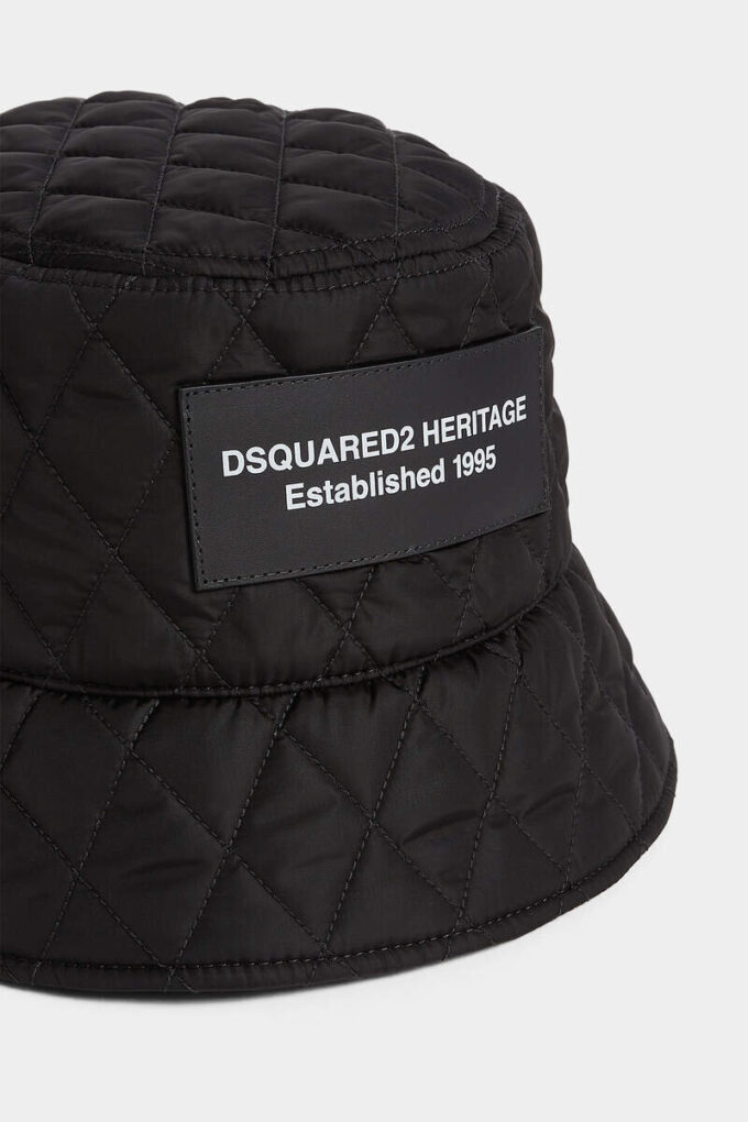 Dsquared2 bøttehatt Dsquared2 bøttehatt
