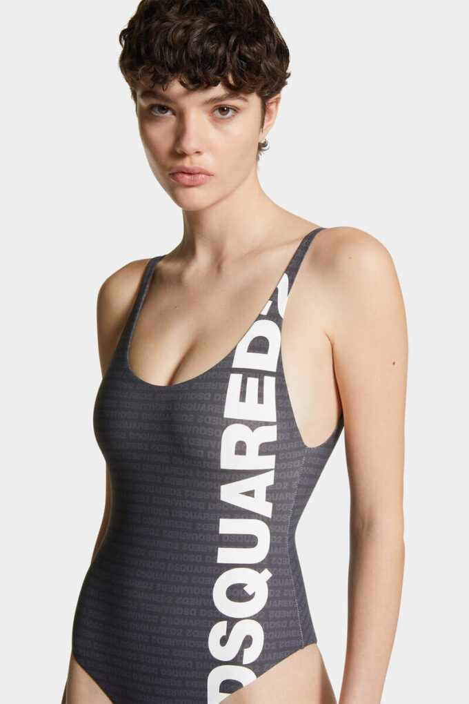 Dsquared2-logo, heldekkende
