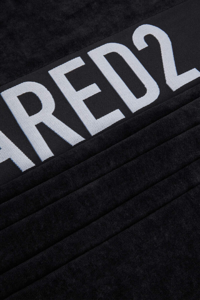 Dsquared2-logo på håndkle