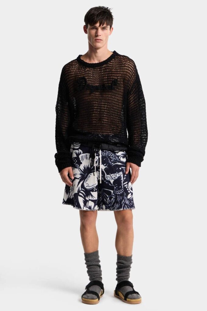 Dsquared2s karakteristiske pullover med åpent mønster