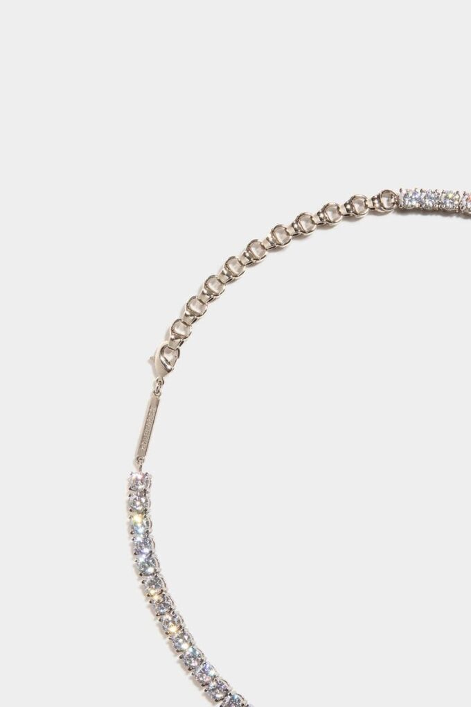 Glitrende choker