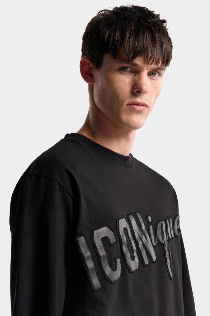 Iconique T-skjorte med løs passform