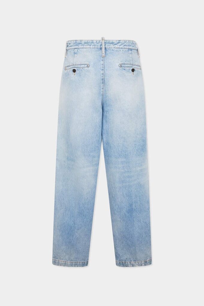 Lys, renvasket denimbukser med én plissering
