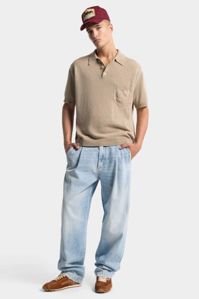 Lys, renvasket denimbukser med én plissering