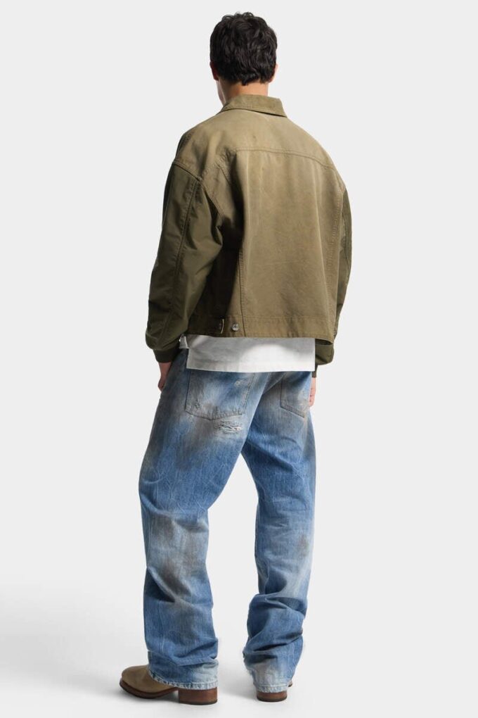 Lys, skittenvasket, løstsittende Jeans Lys, skittenvasket, løstsittende Jeans
