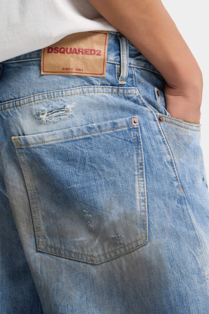 Lys, skittenvasket, løstsittende Jeans Lys, skittenvasket, løstsittende Jeans