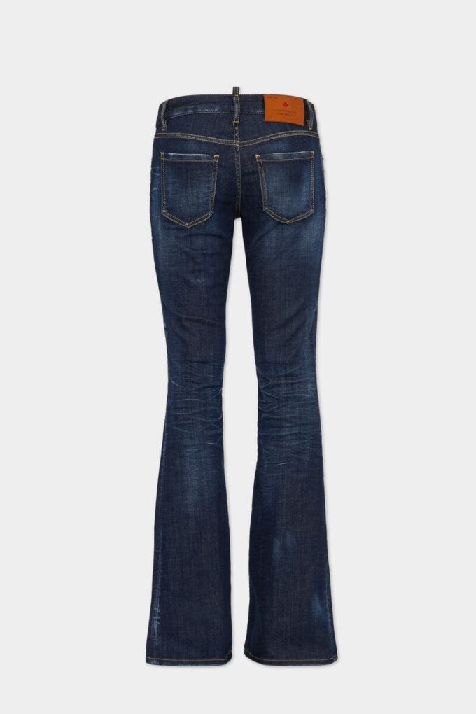 Mørk, renvasket Jeans med medium midje og utvidet ben Mørk, renvasket Jeans med medium midje og utvidet ben