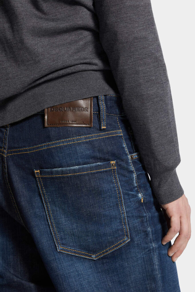 Mørke, rene jeans med løs passform