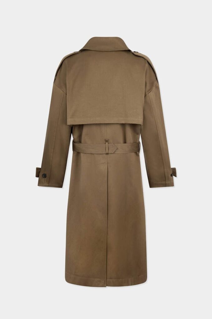 Oversized trenchcoat