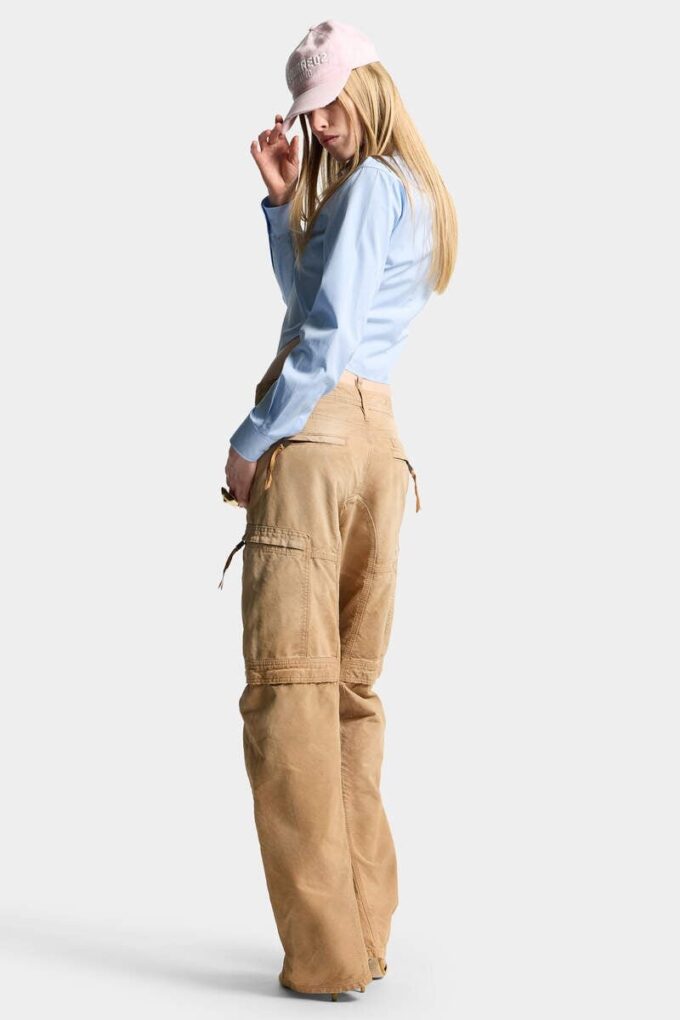 Plaggfarget bukser i utility-stil med slitt look