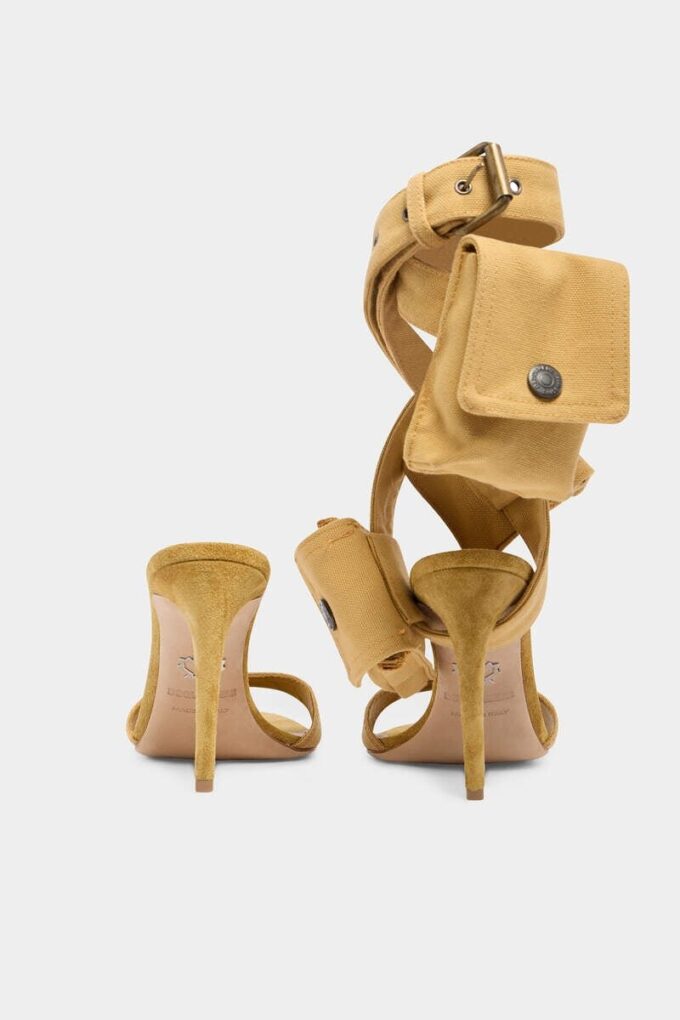 Praktiske sandaler med to hæler Praktiske sandaler med to hæler