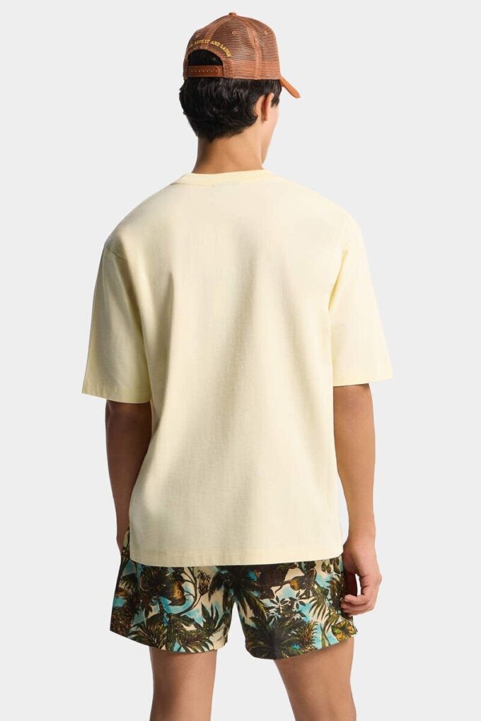 Sommer-vintage T-skjorte med løs passform