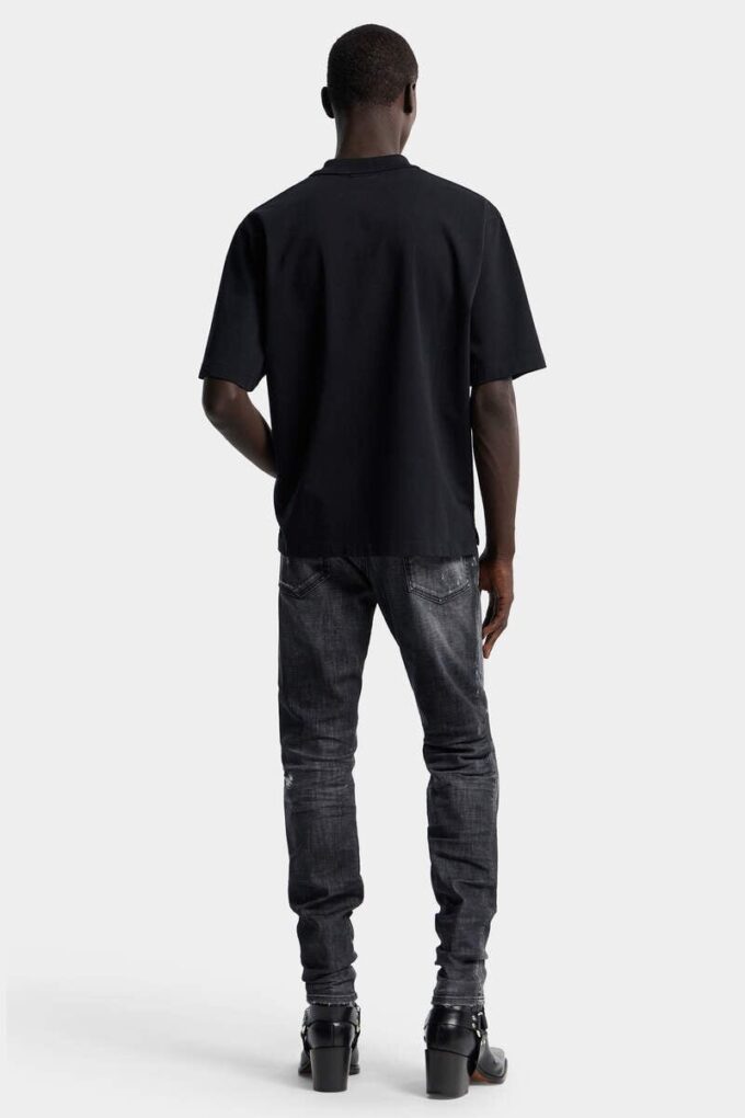 Svarte Teddy-jeans med tåkvask Svarte Teddy-jeans med tåkvask